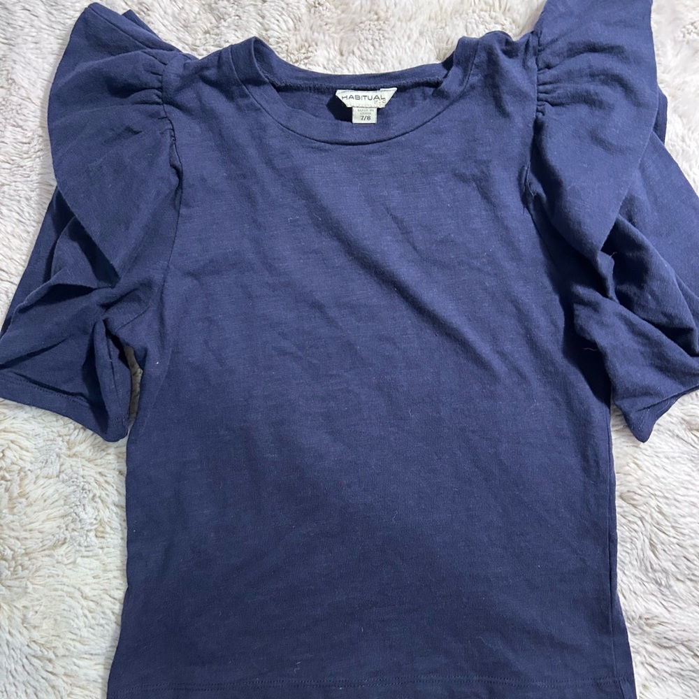 NWOT Habitual Girls Navy Crewneck Puff Sleeve Top